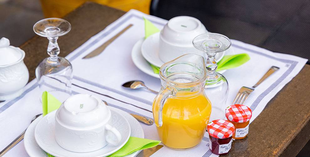 Les Armoiries de Valbonne - Modern 3-star hotel in the heart of the Riviera